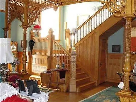 Ferris Mansion Holiday home